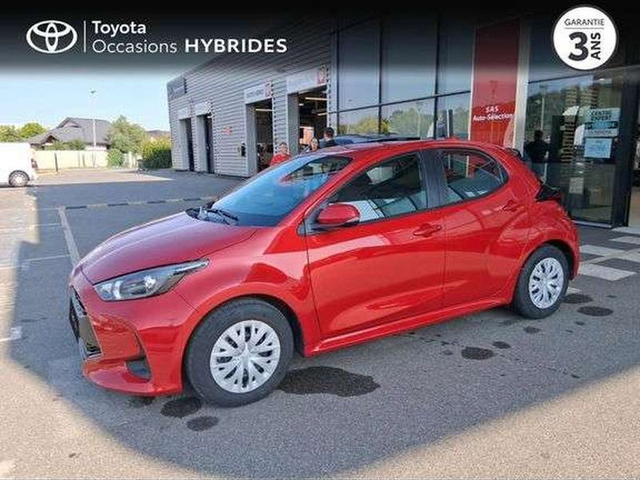 Toyota YARIS Toyota Yaris 116h Dynamic 5p MC24