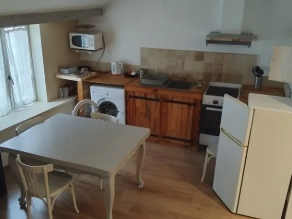 Appartement F3 meublé