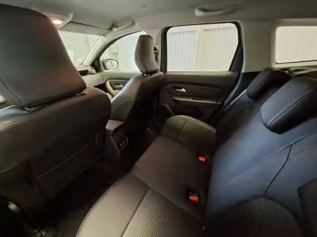 Dacia Duster blue dci 115 4x4 — photo 18