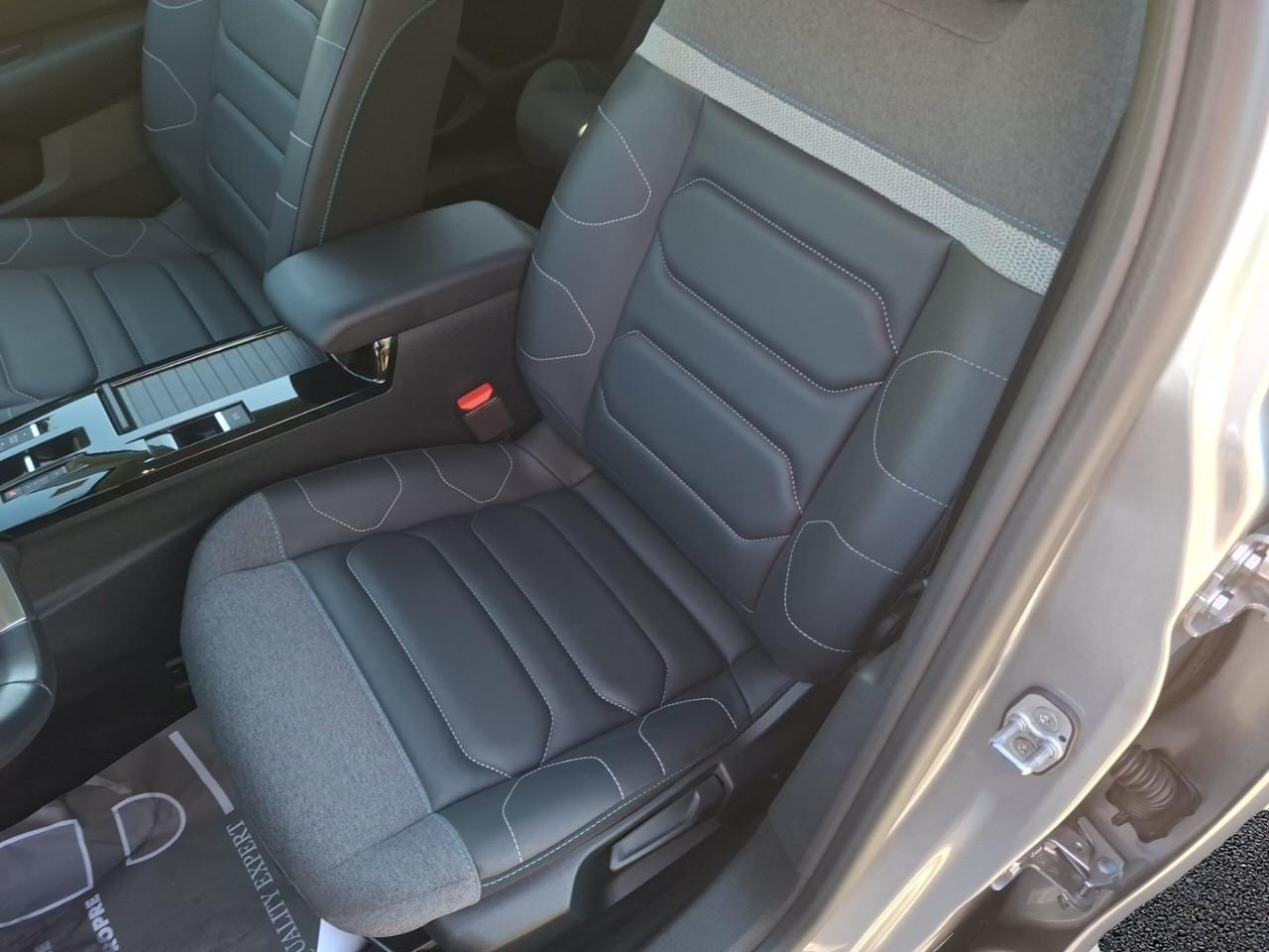 Citroën C4 puretech 130ch s&s shine eat8 — photo 9