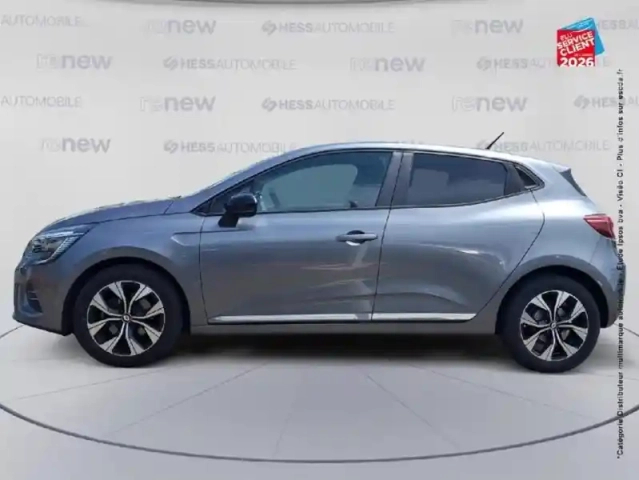 Renault Clio 1.5 blue dci 100ch evolution — photo 9