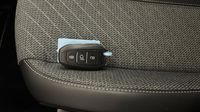 Peugeot 208 1.2 Hybrid 100ch Allure e-DCS6 — photo 16
