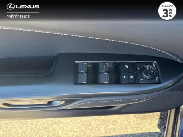 Lexus Nx 450h+ luxe 4wd — photo 12