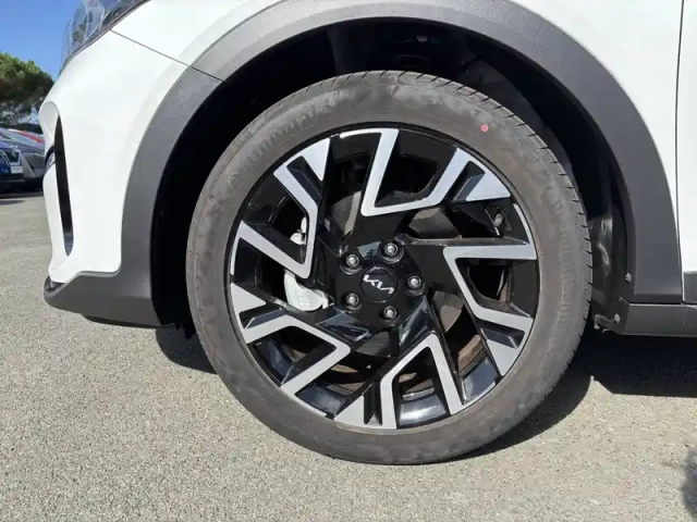 Kia Xceed 1.0 t-gdi 100 ch bvm6 — photo 9