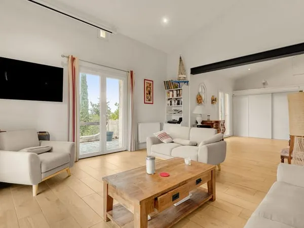 Maison 6 pièces 146 m²