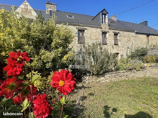 Longère 6 pièces 163 m²