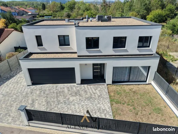 Propriété 6 pièces 168 m²