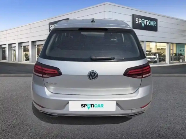 Volkswagen Golf 1.0 tsi 110ch trendline 5p — photo 5