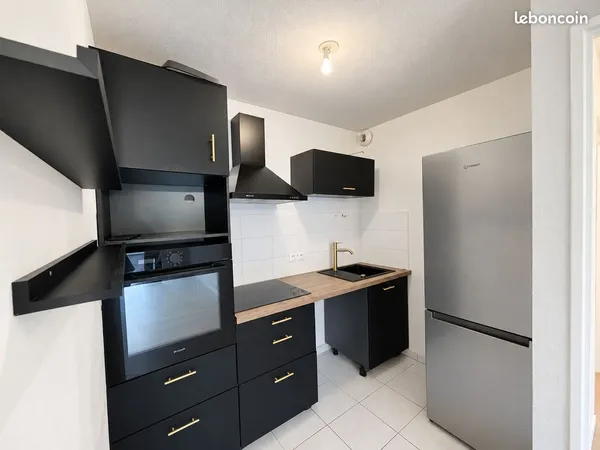 Appartement agréable et paisible - résidence sécurisée avec piscine - Plérin