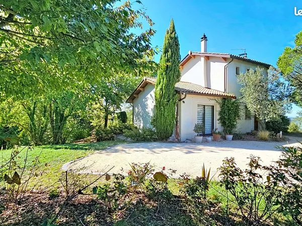 Maison 5 pièces 150 m²