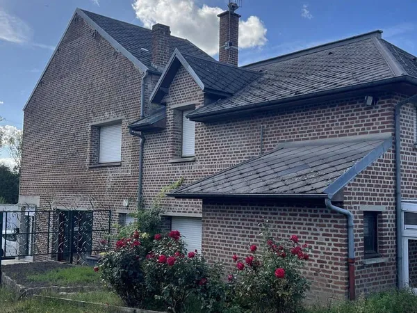 Maison 5 pièces 140 m²