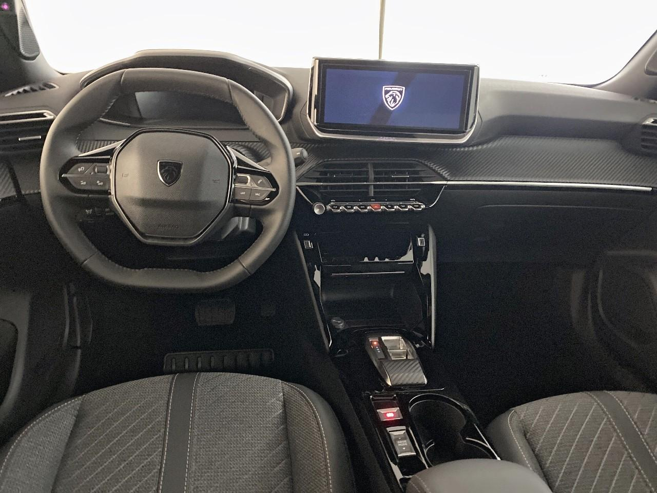 Peugeot 2008 hybrid 145 ch e-dcs6 allure — photo 8
