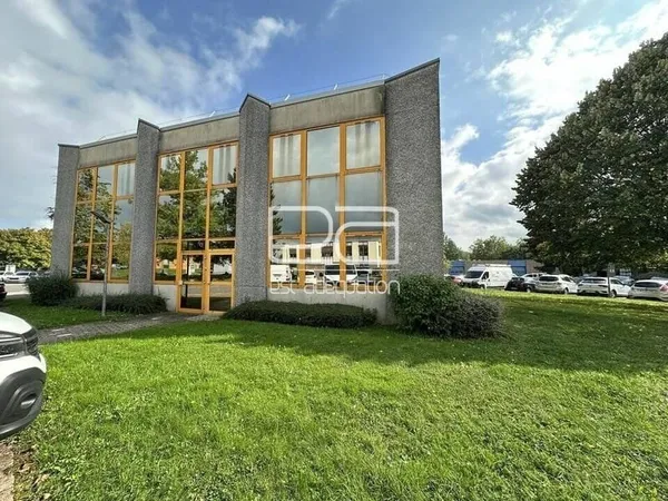 Bureaux 170 m²