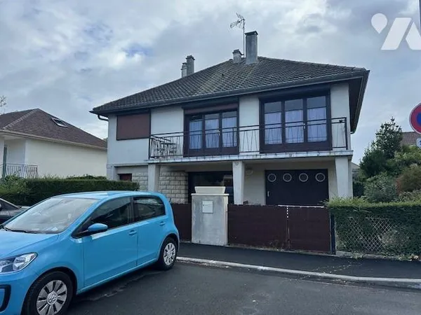 Maison 5 pièces 90 m²