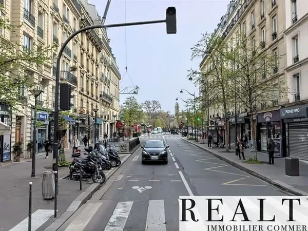 Commerce 52 m²