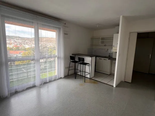 Loue studio 25 m2