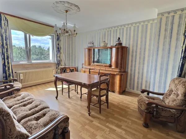 Maison de village - Laudrefang (57385) - 150.5 m2 - 4 chambr