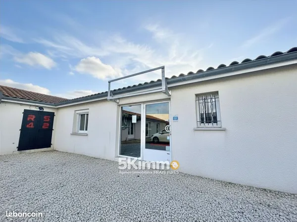 Local commercial 115 m² VEAUCHE