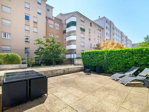 Appartement 4 pièces 77 m²