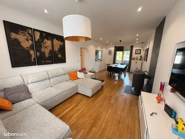 Maison de ville 8 pièces