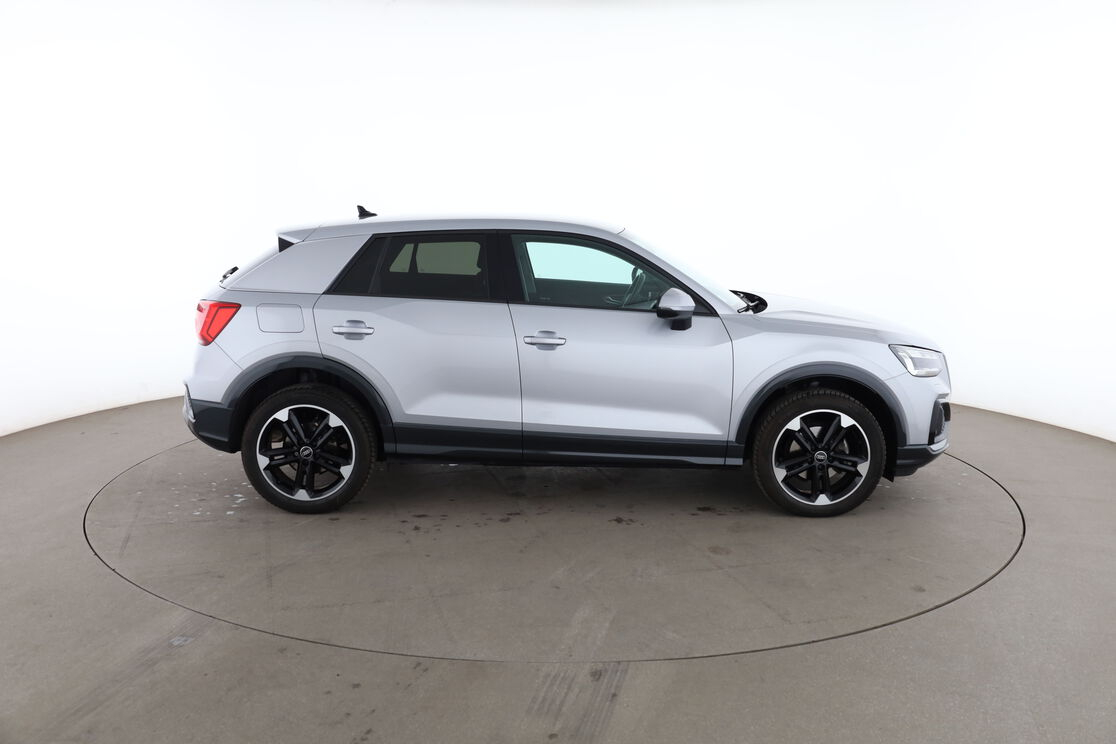 Audi Q2 35 TFSI Design Luxe S Tronic — photo 6