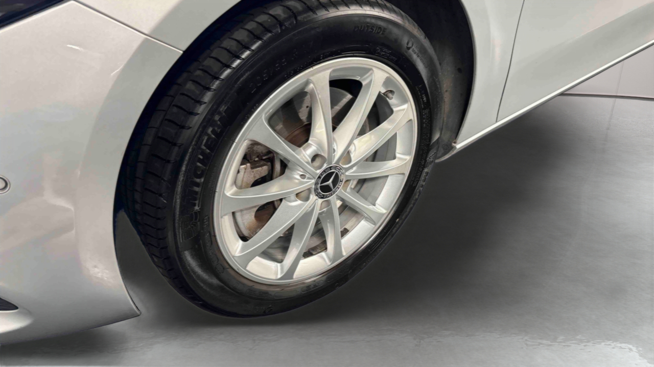 Mercedes Classe A 250 e 8G-DCT — photo 14