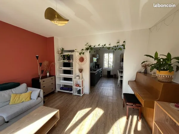 Appartement 2 pièces 52 m² Strasbourg, lumineux et traversant