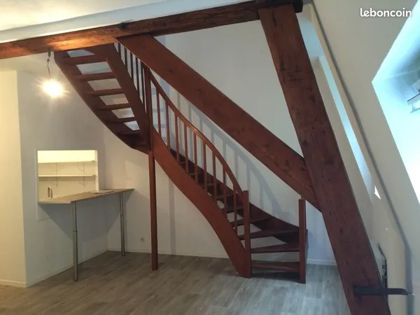 Appartement Lille République T3 en duplex 82m2
