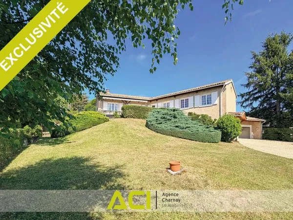 Maison 9 pièces 295 m²