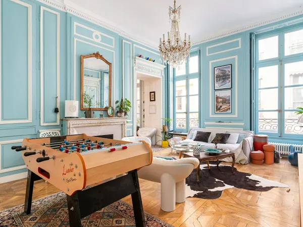 T6 - 177,96 m² Carrez - 2ème étage avec ascenseur - 1 suite parentale, 2 chambres, 1 « studio »