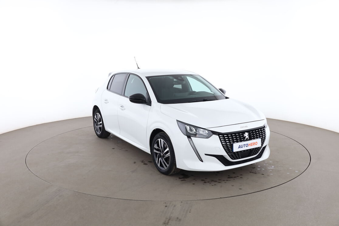 Peugeot 208 1.2 PureTech Allure EAT8 — photo 7