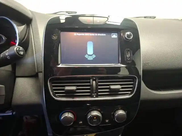Renault Clio dci 90 e6c — photo 35