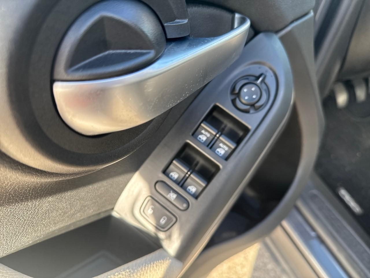 Fiat 500X 1.3 multijet 95ch city cross business — photo 12