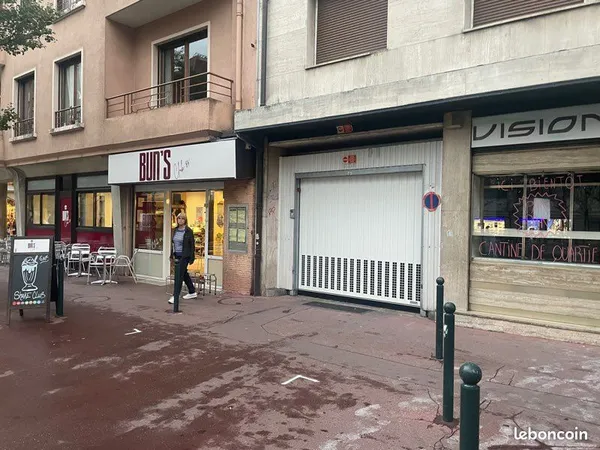 Parking dans immeuble