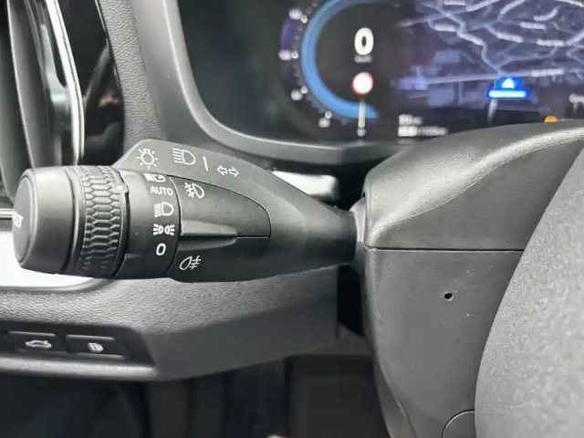 Volvo V60 t6 awd recharge 253 ch + 145 ch geartronic 8 — photo 14