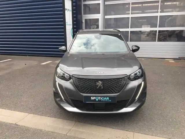 Peugeot 2008 puretech 130 s&amp;s bvm6 — photo 27