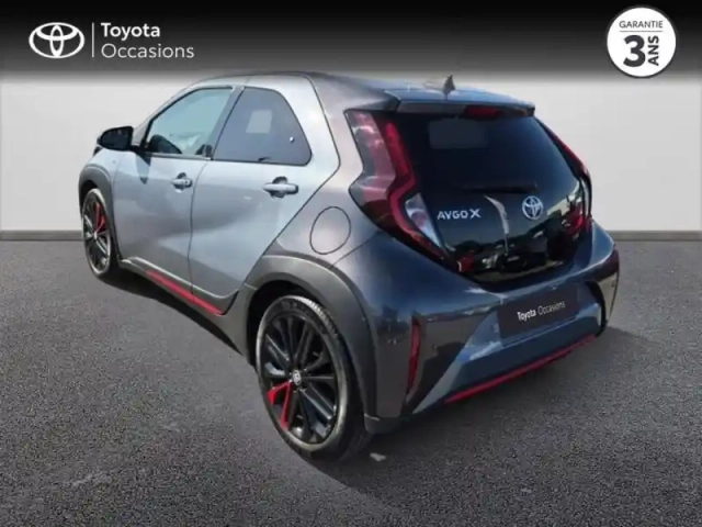Toyota Aygo X 1.0 vvt-i 72ch undercover s-cvt my23 — photo 2