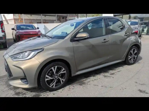 Toyota Yaris 116h design 5p mc24