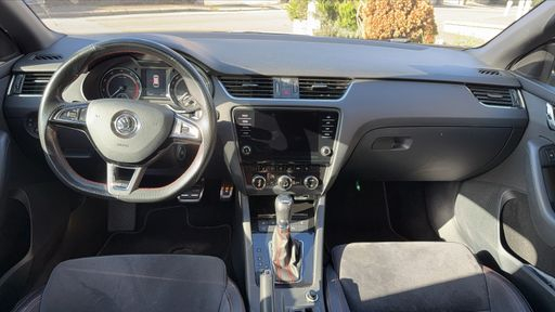 Skoda Octavia Combi RS 2.0 TSI 245 DSG7 - Sport – 2018 – 146000 km – Essence – Boîte Automatique — photo 44