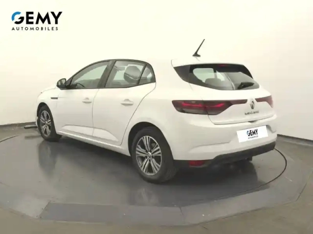 Renault Megane iv berline blue dci 115 edc — photo 22