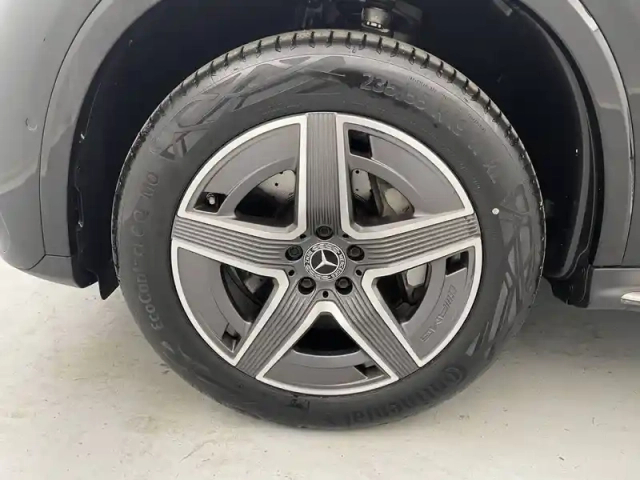 Mercedes Glc 300 e 9g-tronic 4matic — photo 18