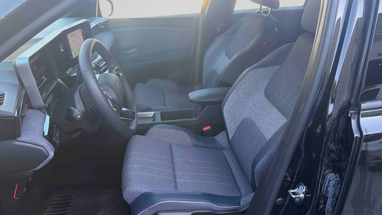 Renault 4 E-Tech Electrique 150 ch autonomie confort — photo 11