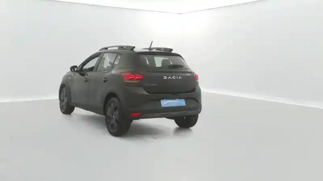 Dacia Sandero eco-g 100 gsr2 — photo 12