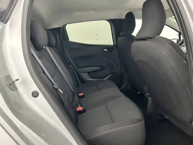 Renault Clio tce 90 — photo 25
