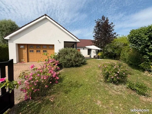 Maison Familiale de 190 M2 - Calme, volumes et prestations de qualités