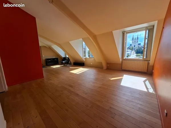 Appartement 6 pièces 165 m²