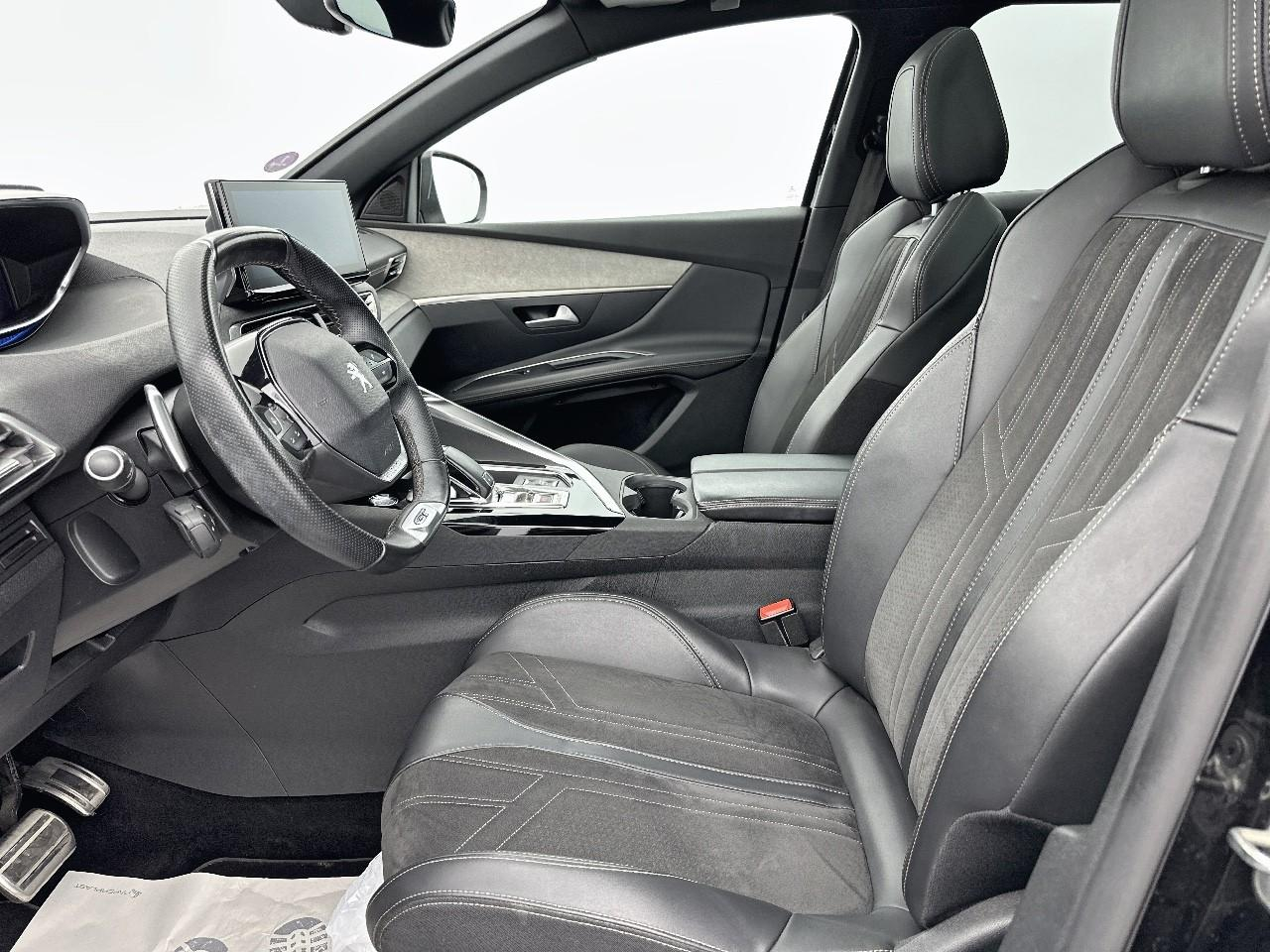 Peugeot 3008 puretech 130ch s&s eat8 gt — photo 9