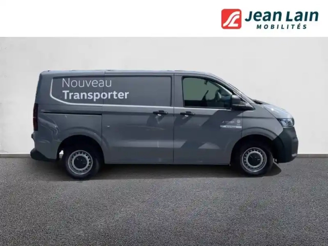 Volkswagen Transporter van l1h1 2.0 tdi 150 bvm6 — photo 4