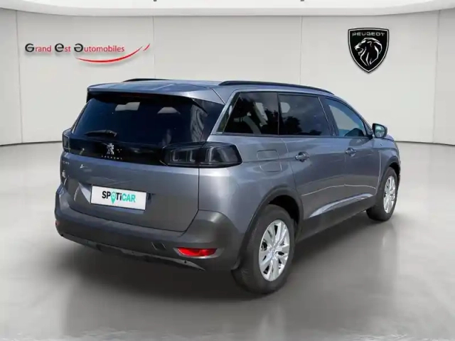 Peugeot 5008 1.2 puretech 130ch s&amp;s style — photo 6