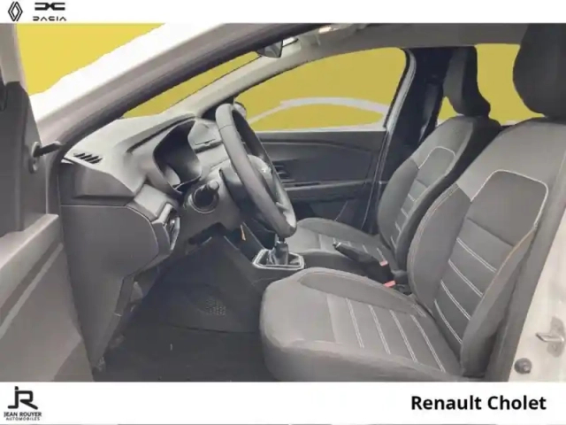 Dacia Sandero 1.0 tce 90ch stepway essential — photo 3